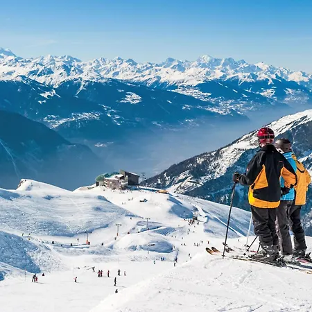 Cristal-11 By Interhome