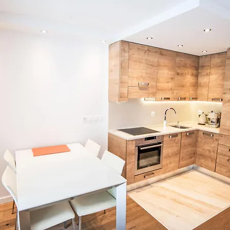 Cristal-11 By Interhome Lejlighed Leukerbad